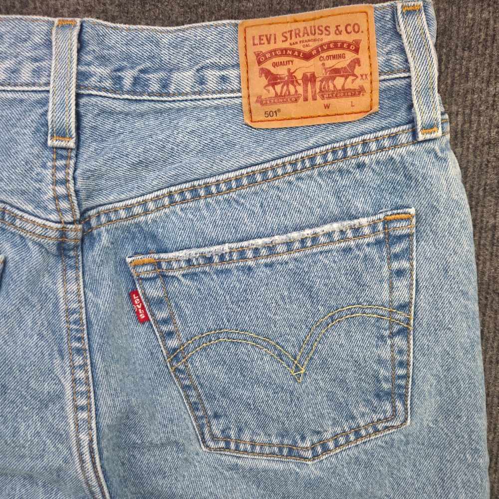Levis 501 Womens 27x28 Blue Cotton Distressed Straight Leg VTG Light Wash Jeans